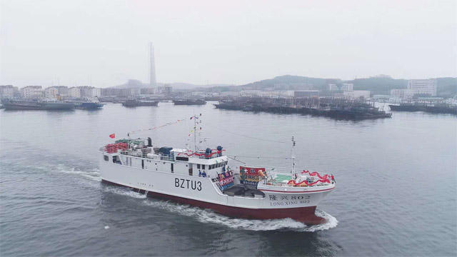 我國自主建造的首批兩艘大洋性玻璃鋼超低溫金槍魚延繩釣船隆興801和隆興802順利啟航，對于我國的玻璃鋼漁船產業化進程具有里程碑式的重要而深遠的意義。廣東博皓提供玻璃鋼船艇選材解決方案。